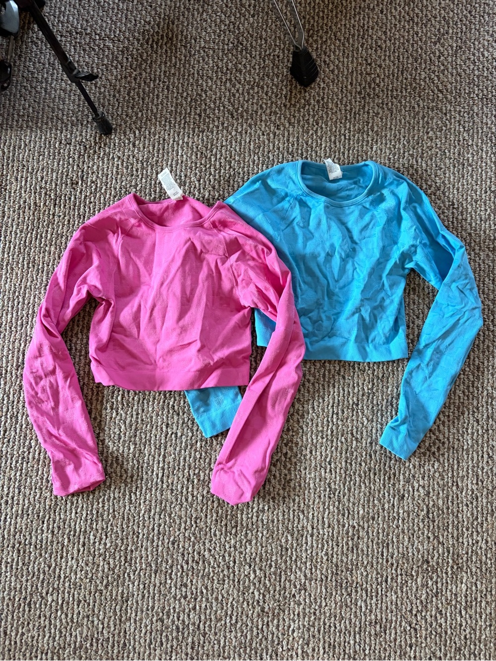 JoyLab Pink and Blue Long-Sleeve Crop Tees